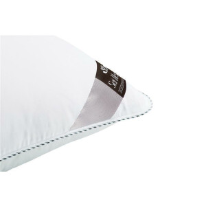 Pillow 80 x 80 SWAN DE LUXE with down-like filling structure